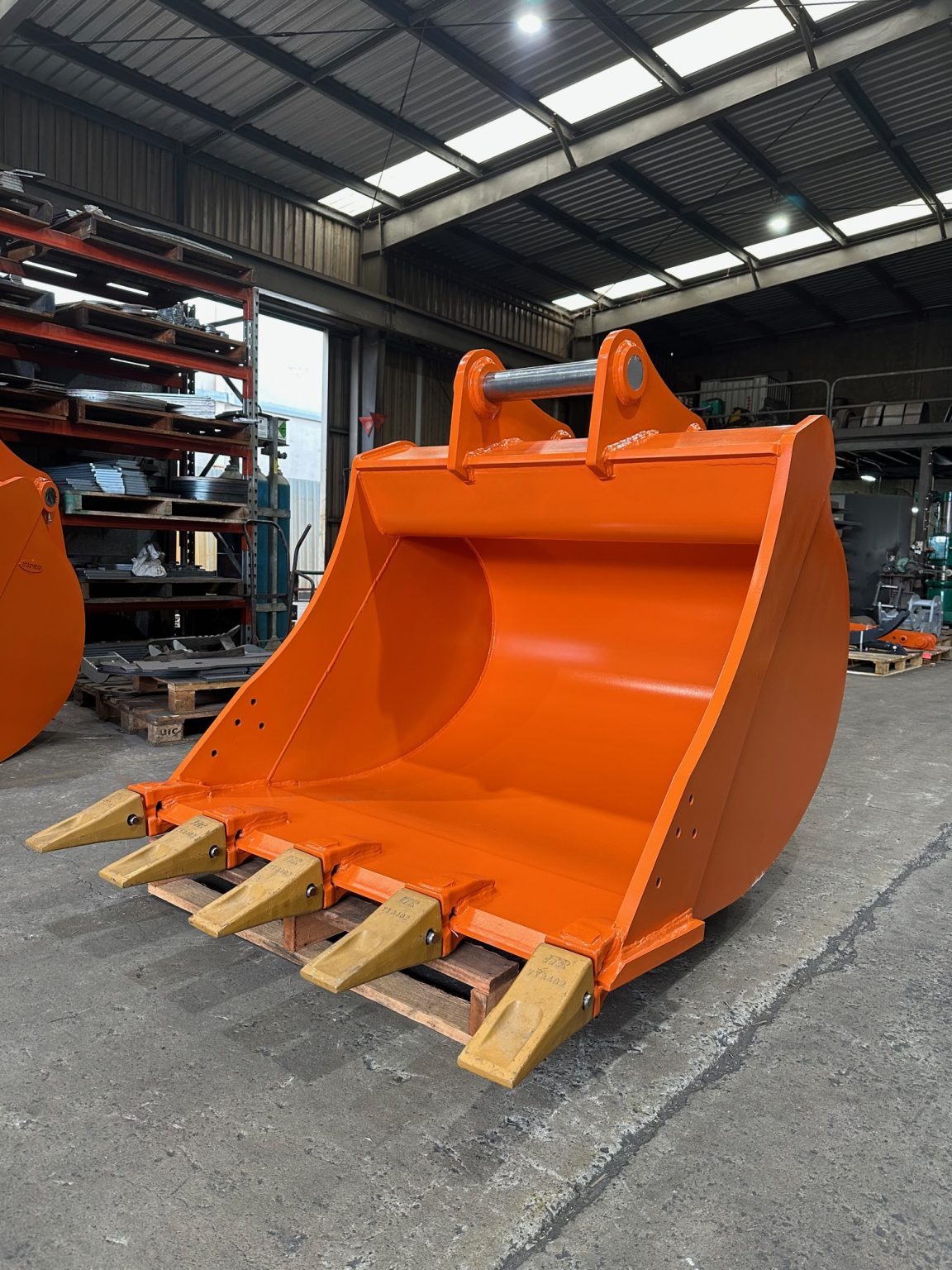 GP Buckets (General Purpose Buckets) – Gardner Engineering