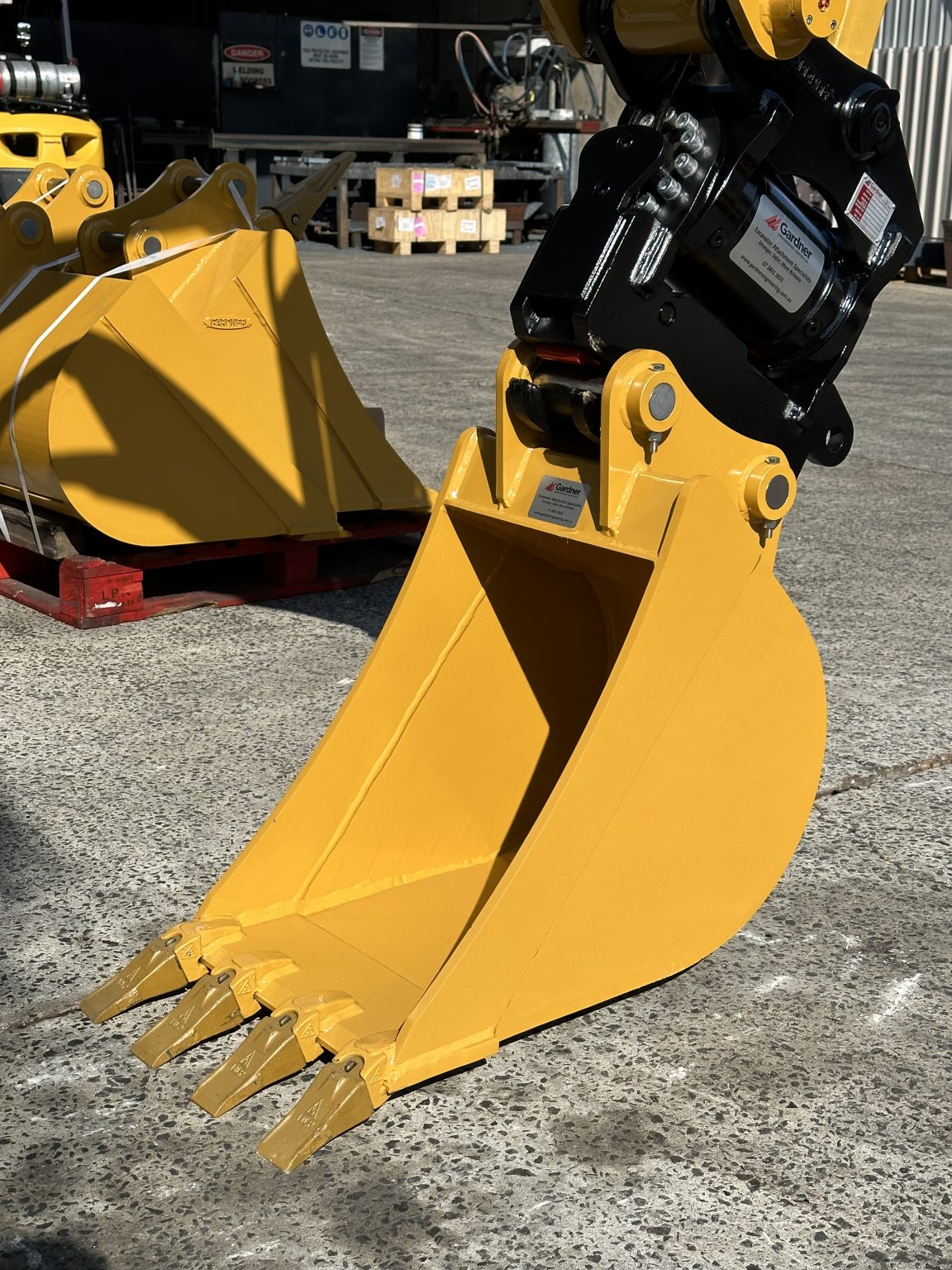 GP Buckets (General Purpose Buckets) – Gardner Engineering